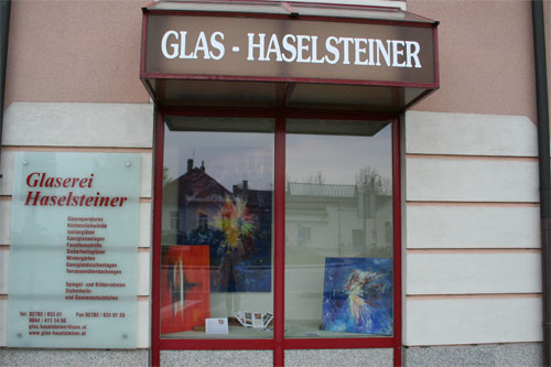 Herzogenburg - eine Stadt ist Galerie: Glaserei Haselsteiner